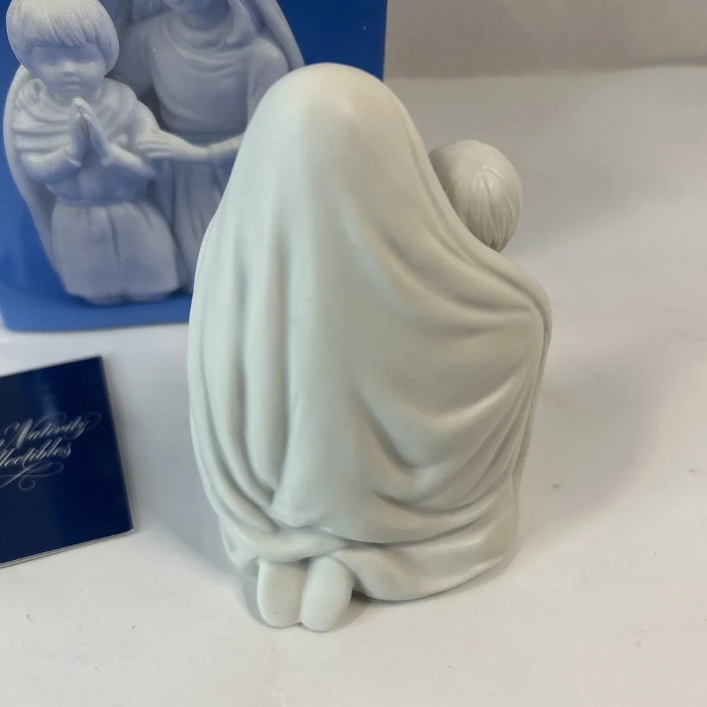 Avon Nativity Collectibles 